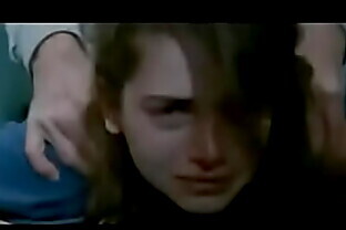 beautiful girl having trouble 67 sec